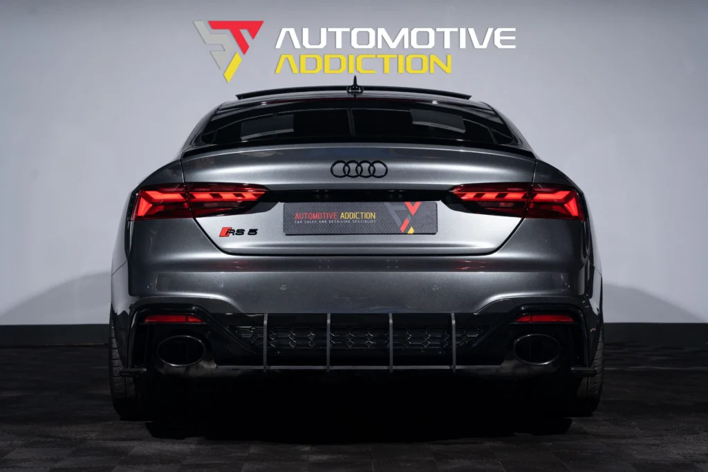 rs5 rear defuser