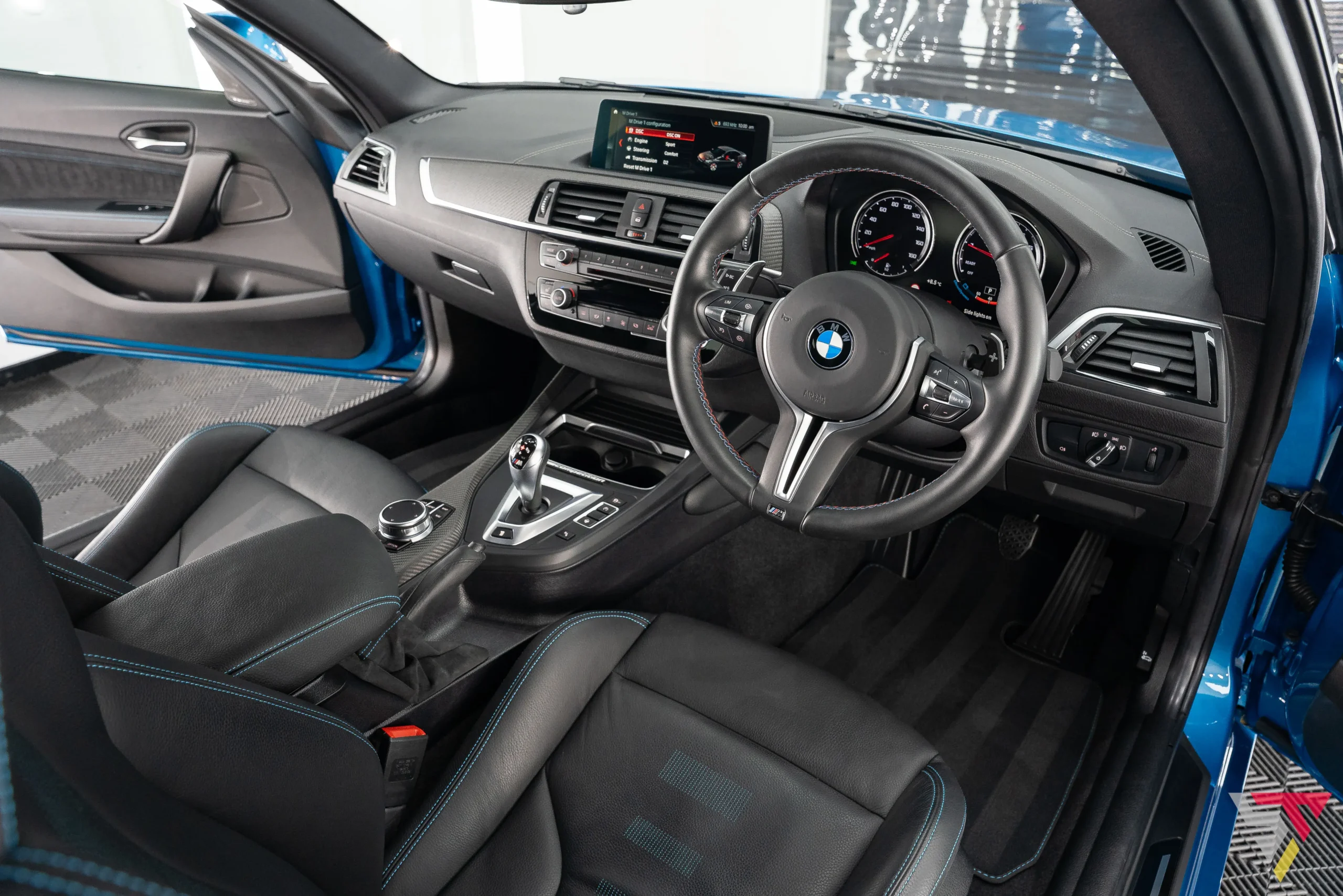 Bmw m2 competition interior