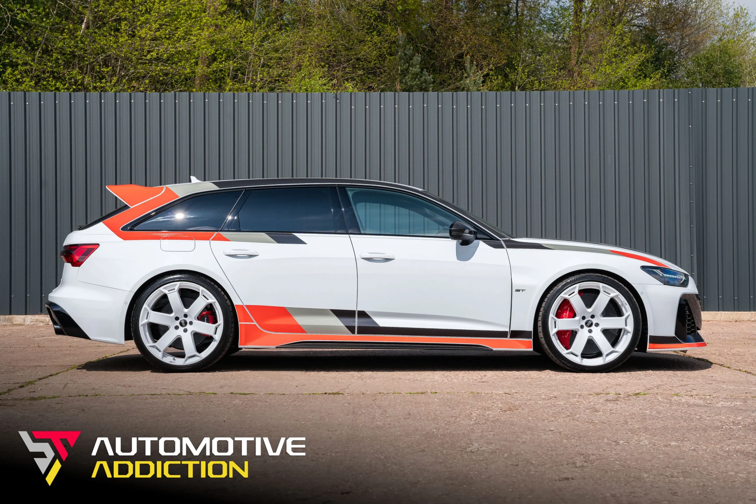 New Audi RS6 GT