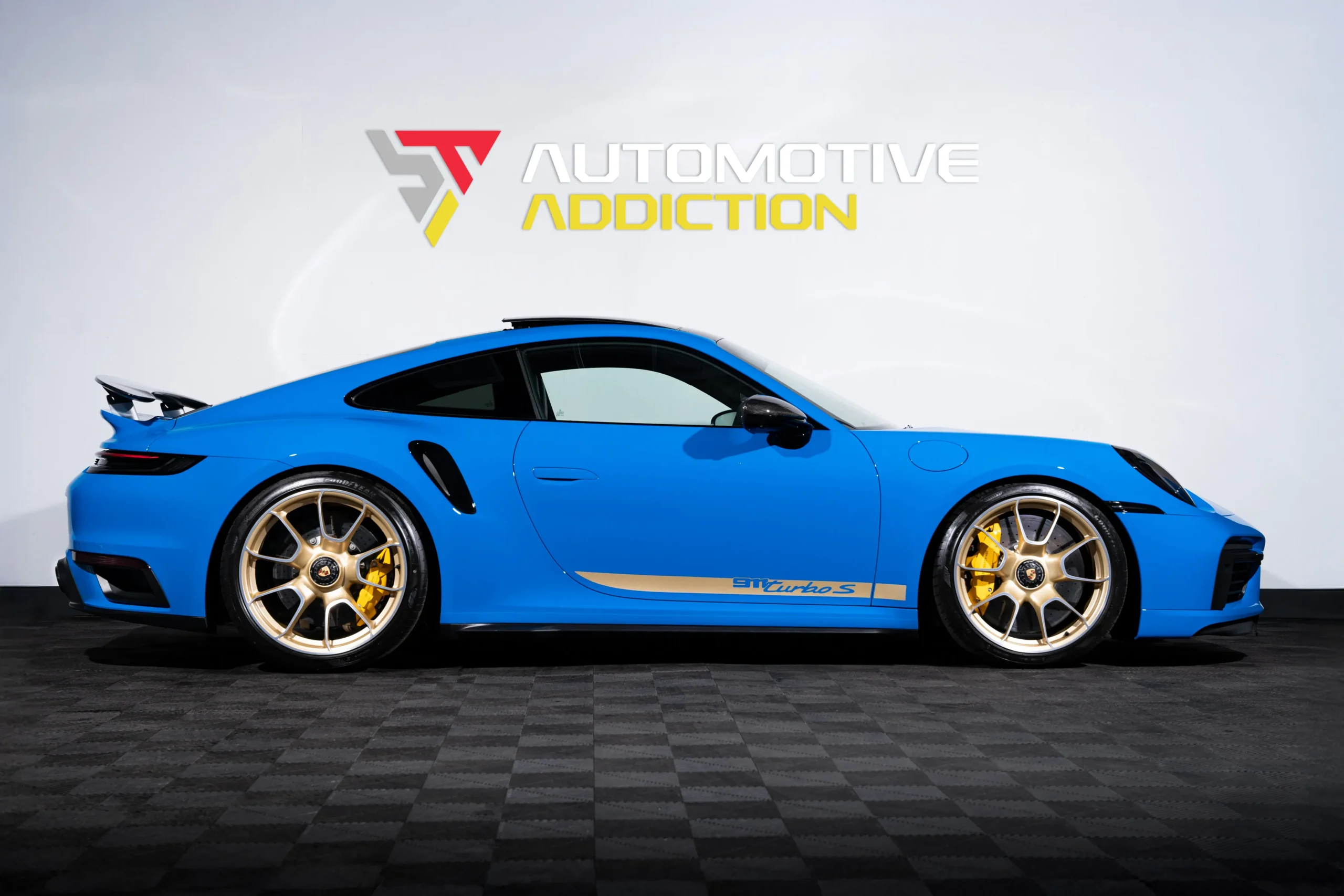 porsche turbo s shark blue