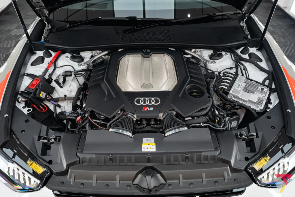 audi rs6 gt c8 engine