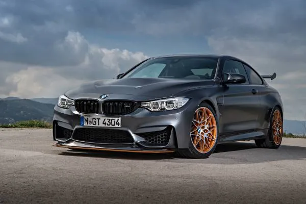 BMW M4 GTS