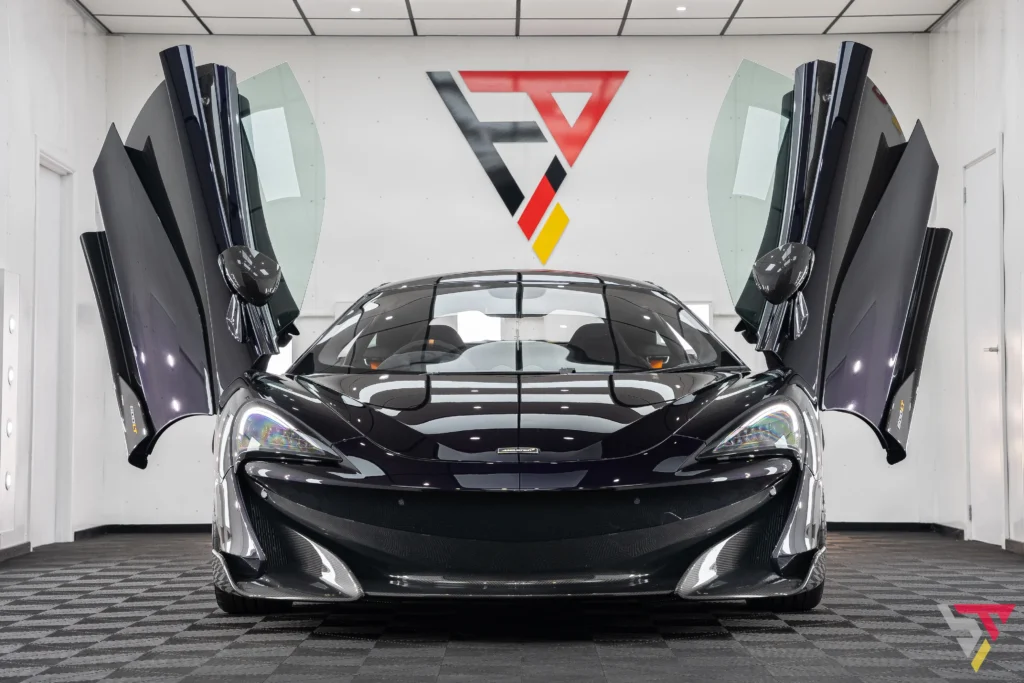 gullwing doors