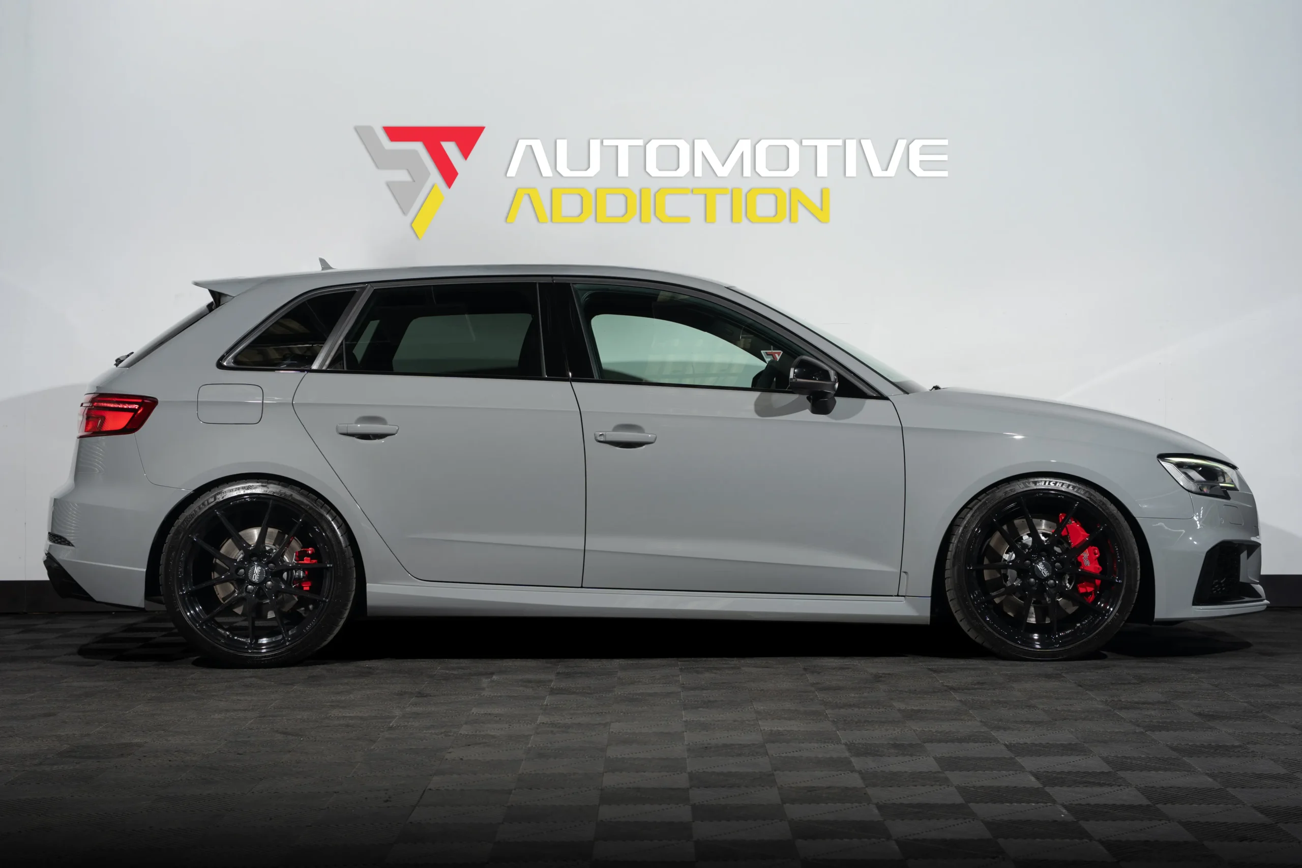 audi rs3 grey