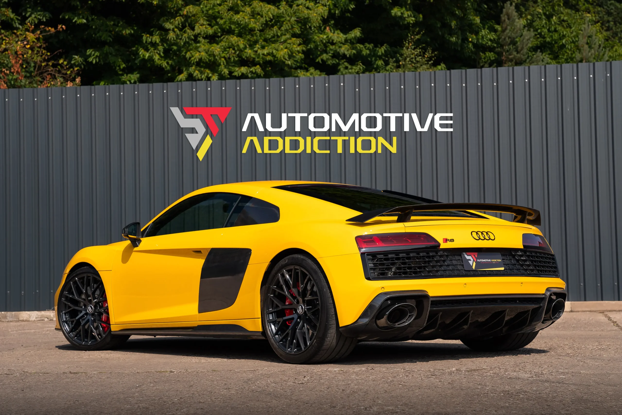 audi r8 v10 performance