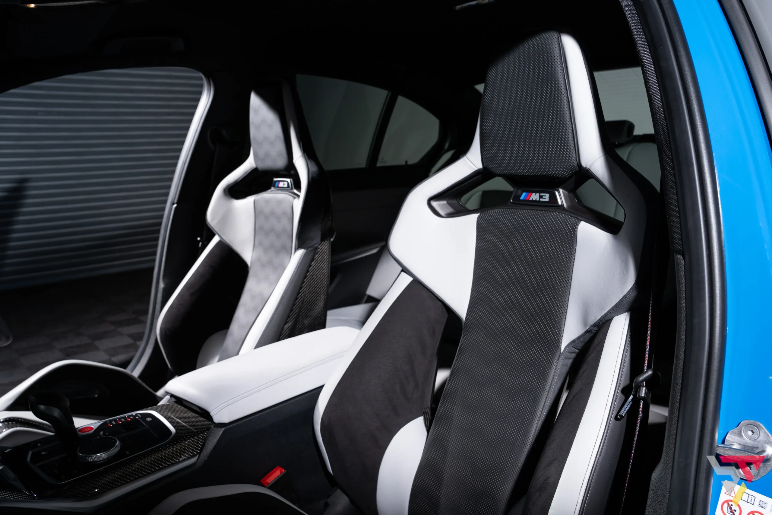 bmw m3 carbon bucket seats