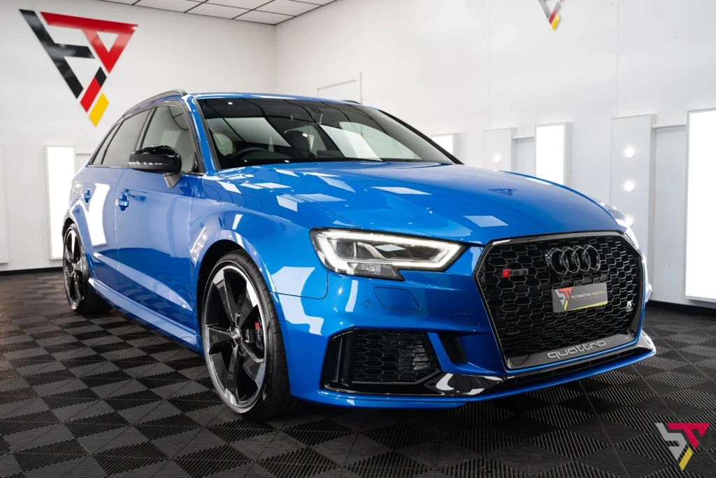 audi rs3 ara blue