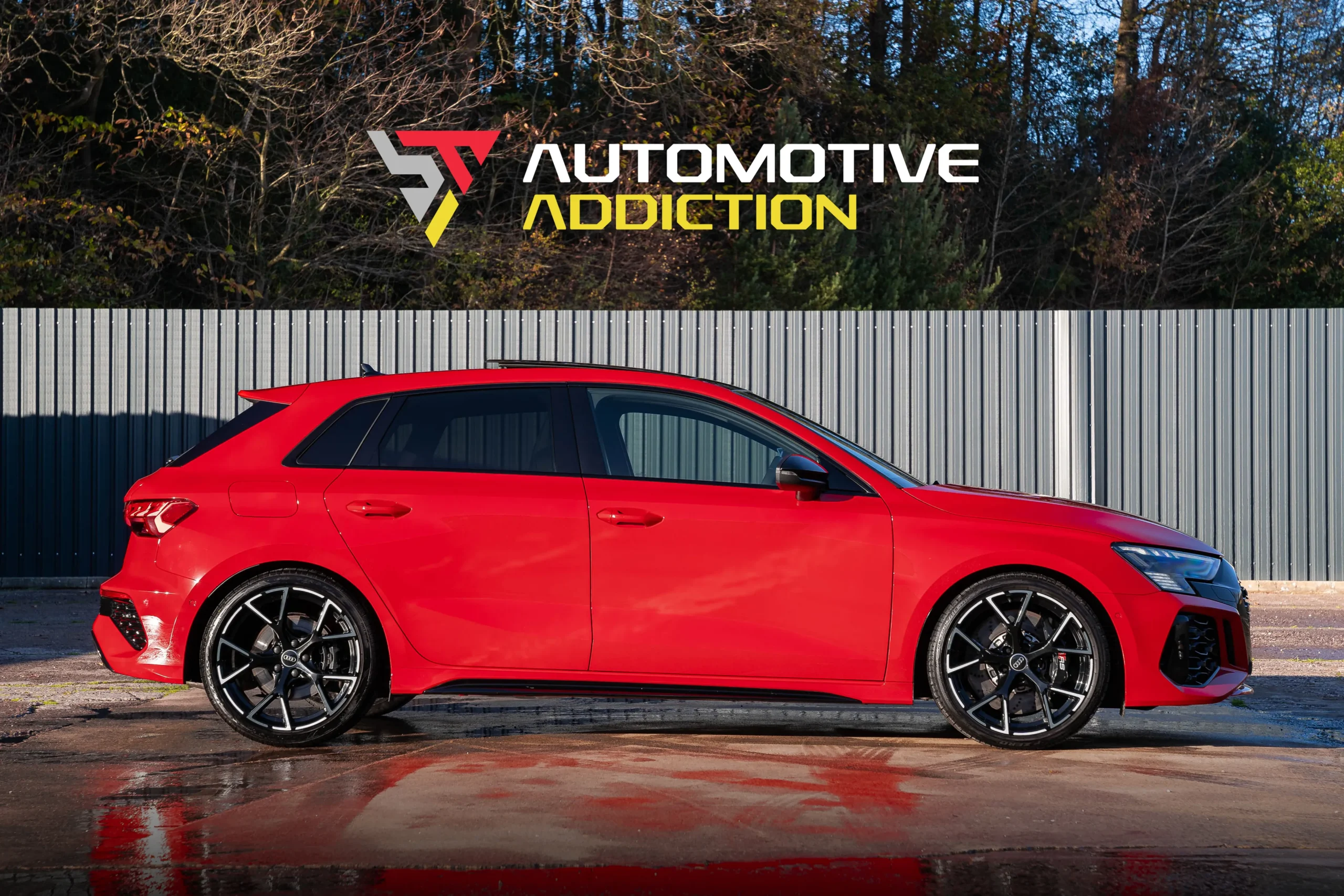 Audi RS3 8Y Tango Red