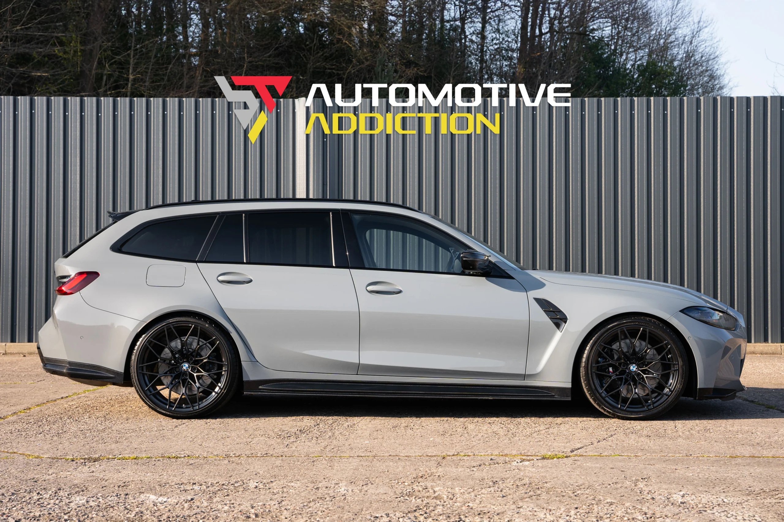 BMW M3 G81 Competition Touring Brooklyn Grey Side