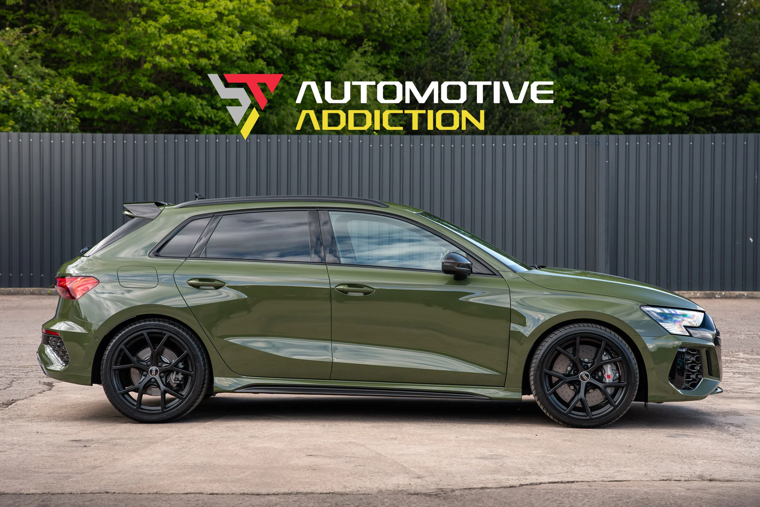 Audi RS3 8Y Porsche Nato Olive Green Audi Exclusive Side
