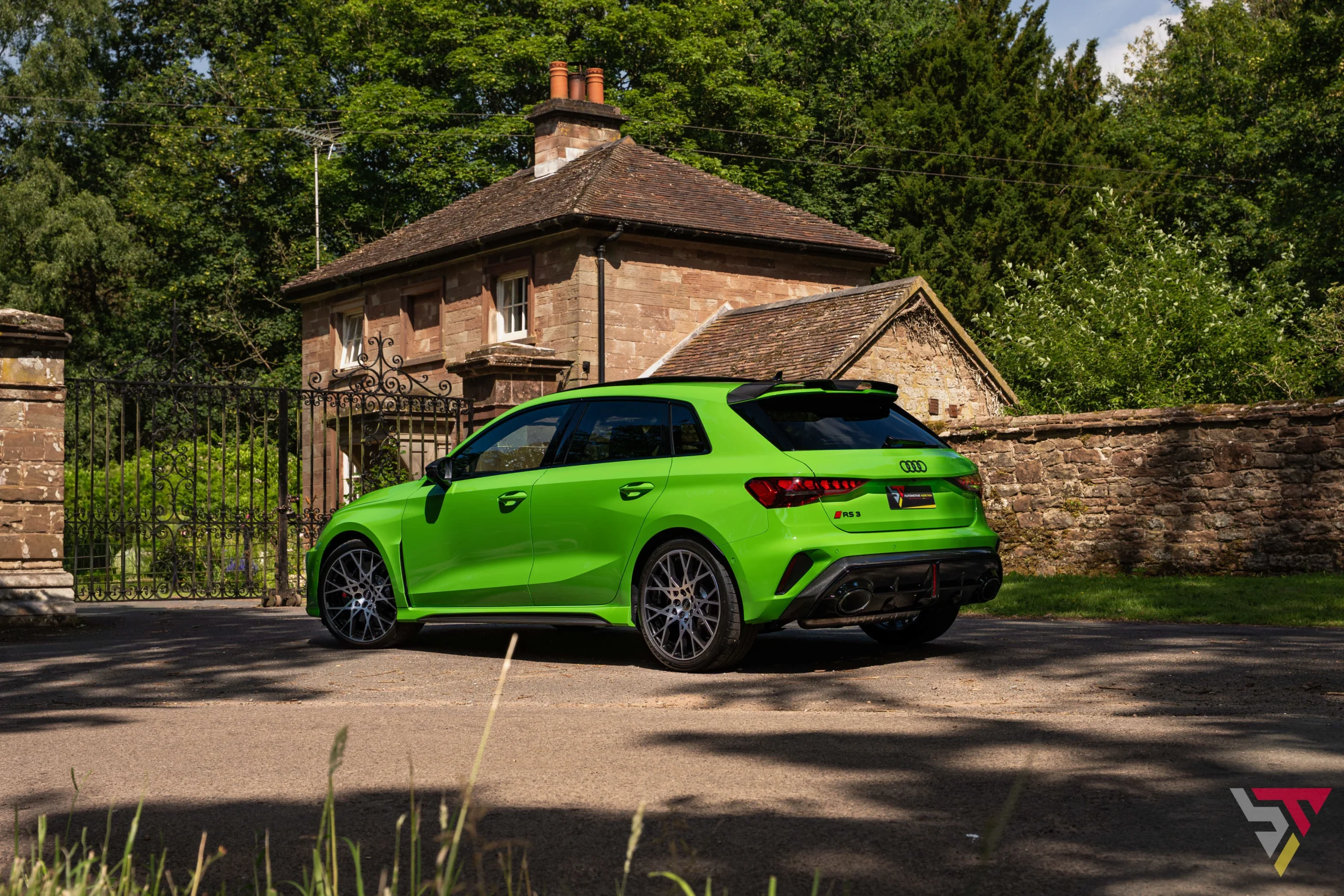 Audi RS3 8.5Y Carbon Vorsprung Sportback Kyalami Green Rear