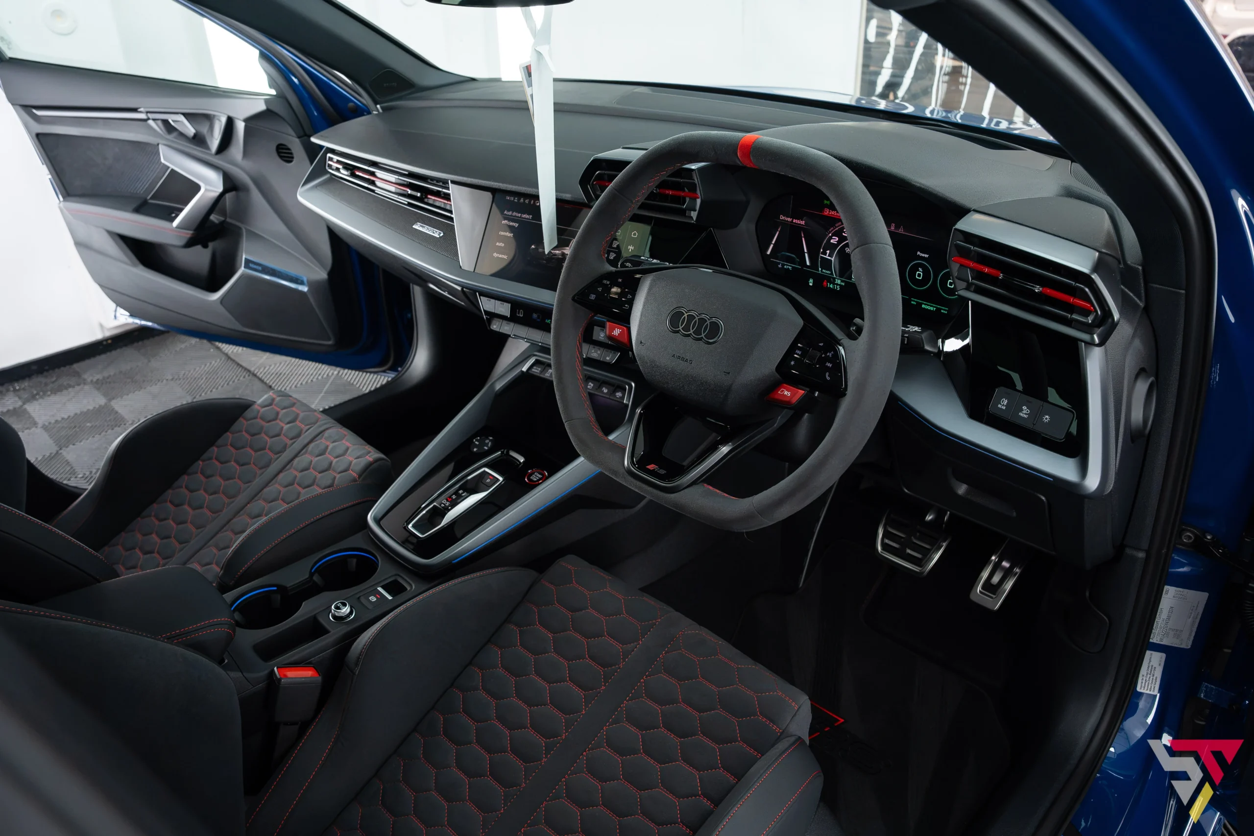 New Audi RS3 Carbon Vorsprung Sportback RS Dynamic Pack