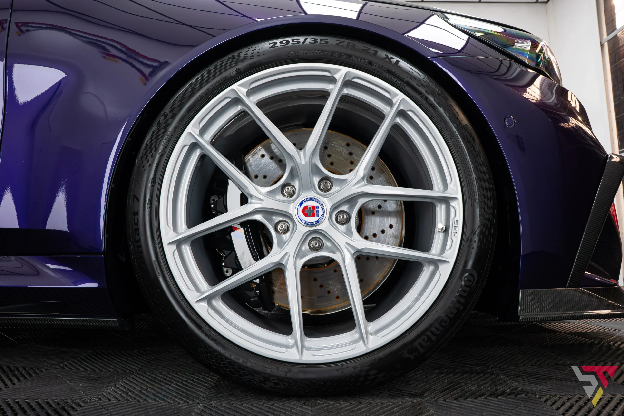 BMW M5 G90 AUTOID Build Midnight Purple For Sale UK Used hre wheel