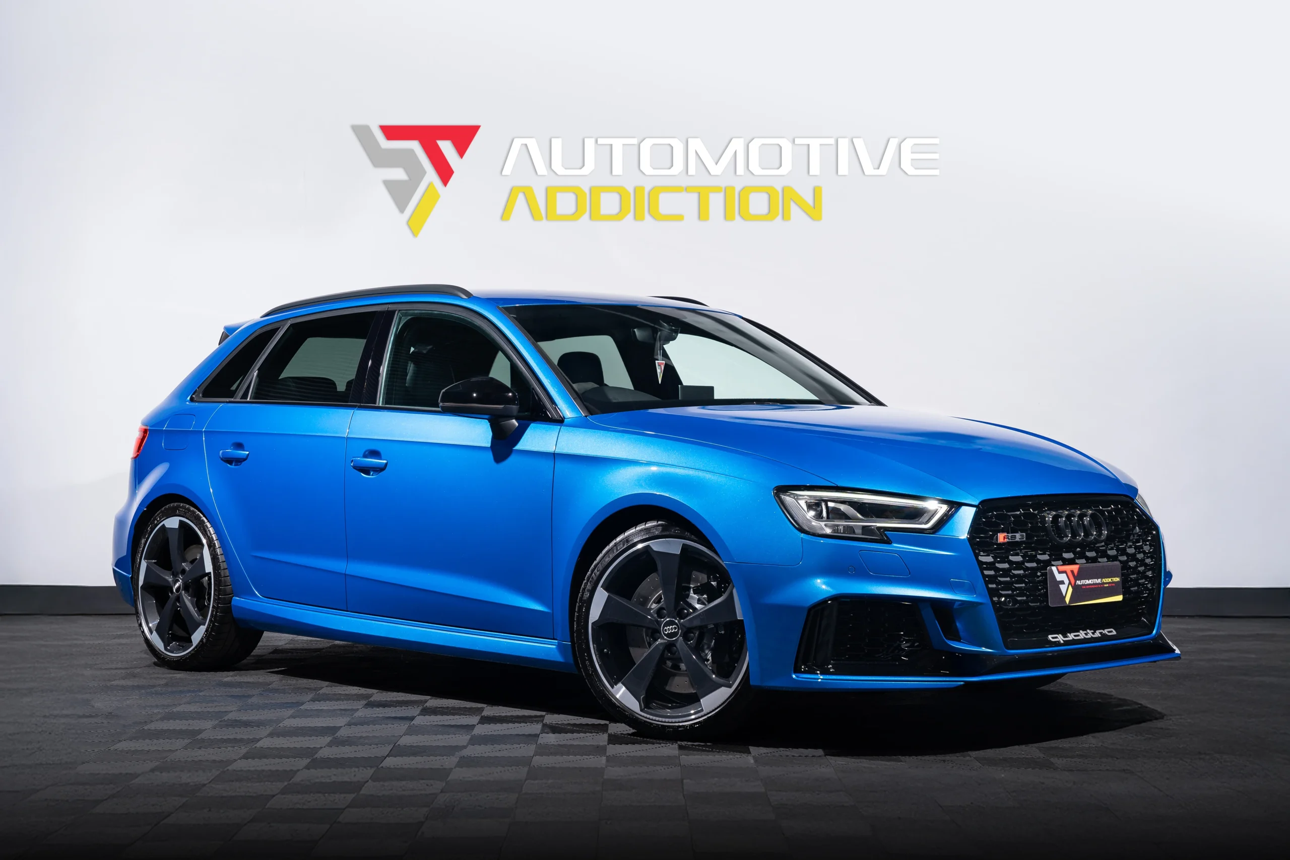 2018 Audi RS3 8V Ara Blue Sportback DAZA Non-OPF Front
