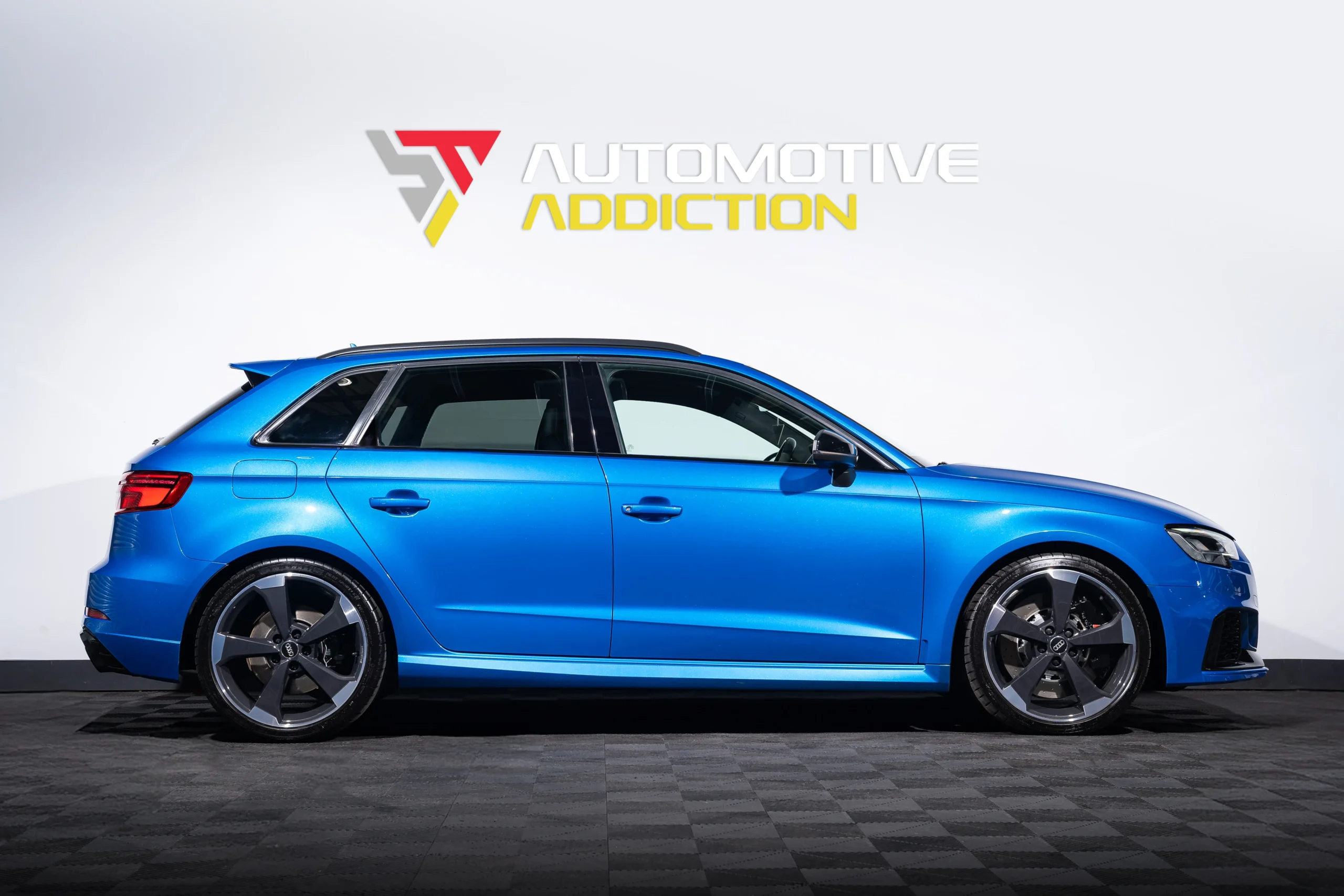 2018 Audi RS3 8V Ara Blue Sportback DAZA Non-OPF Side