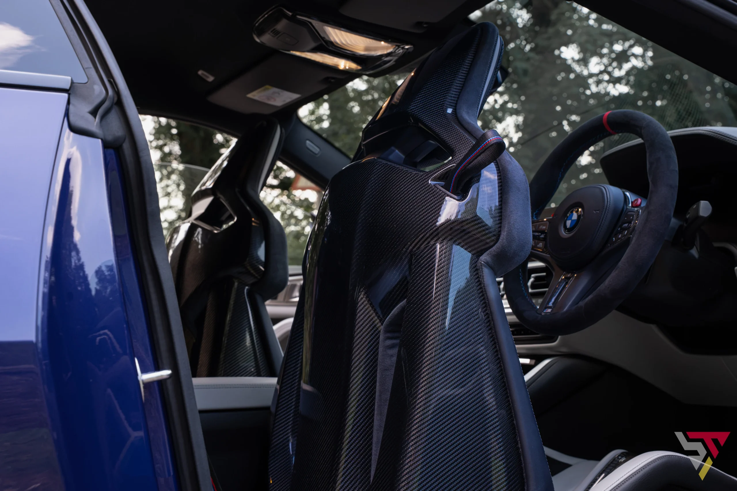 BMW Individual G82 M4 Ultimate Package Velvet Blue carbon bucket seats