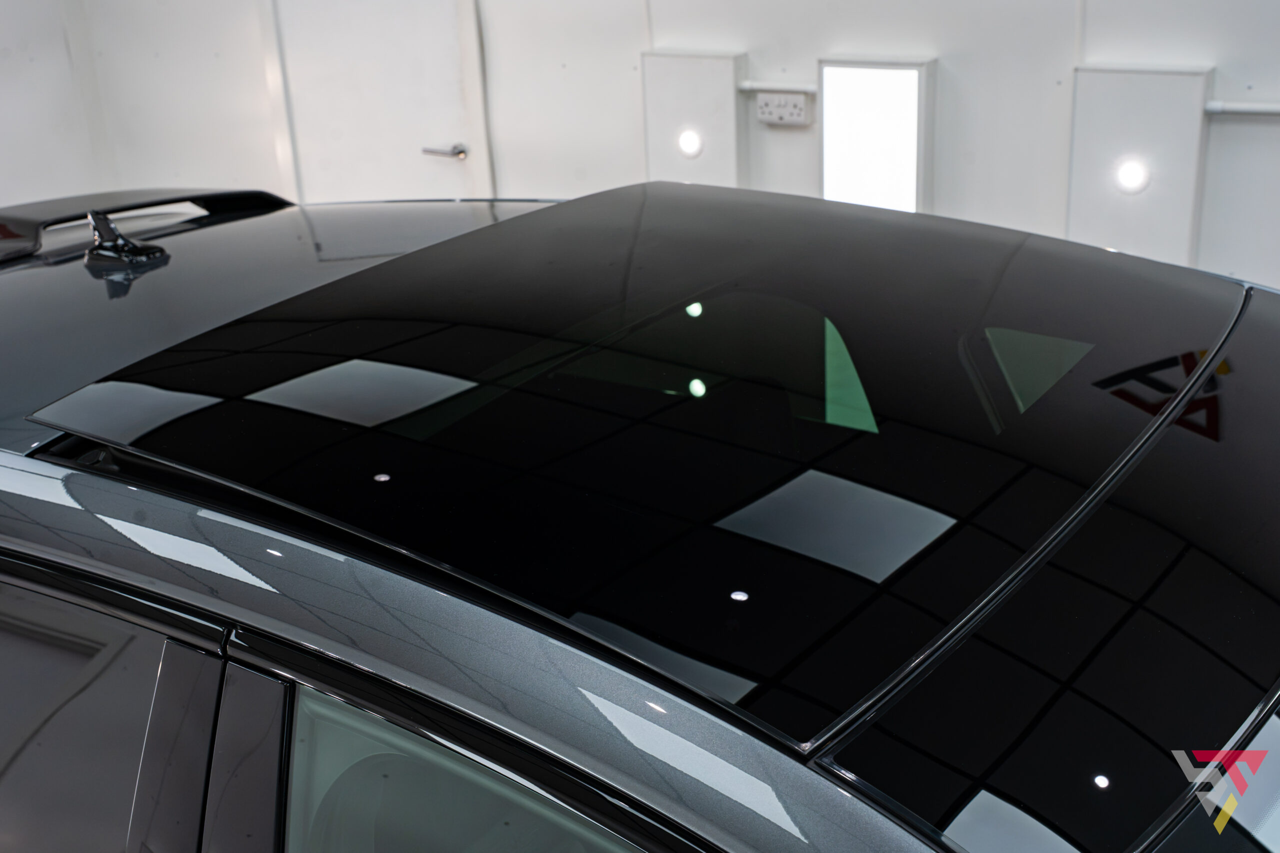 2025 Audi RS3 Carbon Black 8.5Y Sportback Daytona Grey sunroof