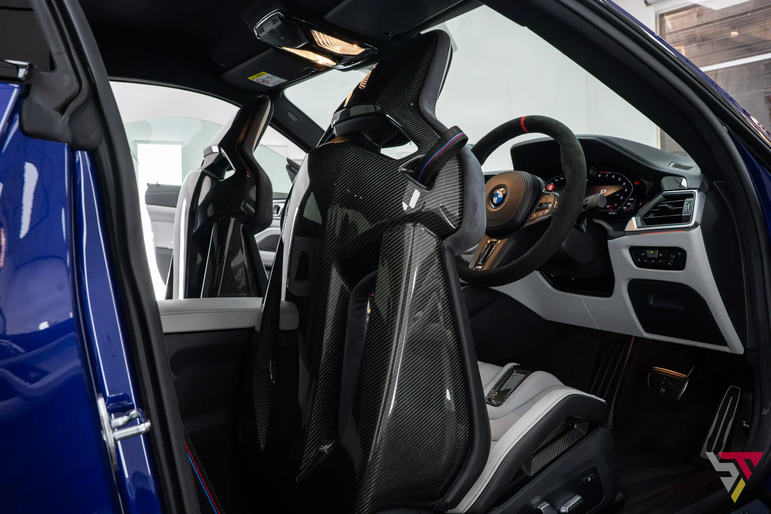 BMW Individual G82 M4 Ultimate Package Velvet Blue Carbon Bucket Seats