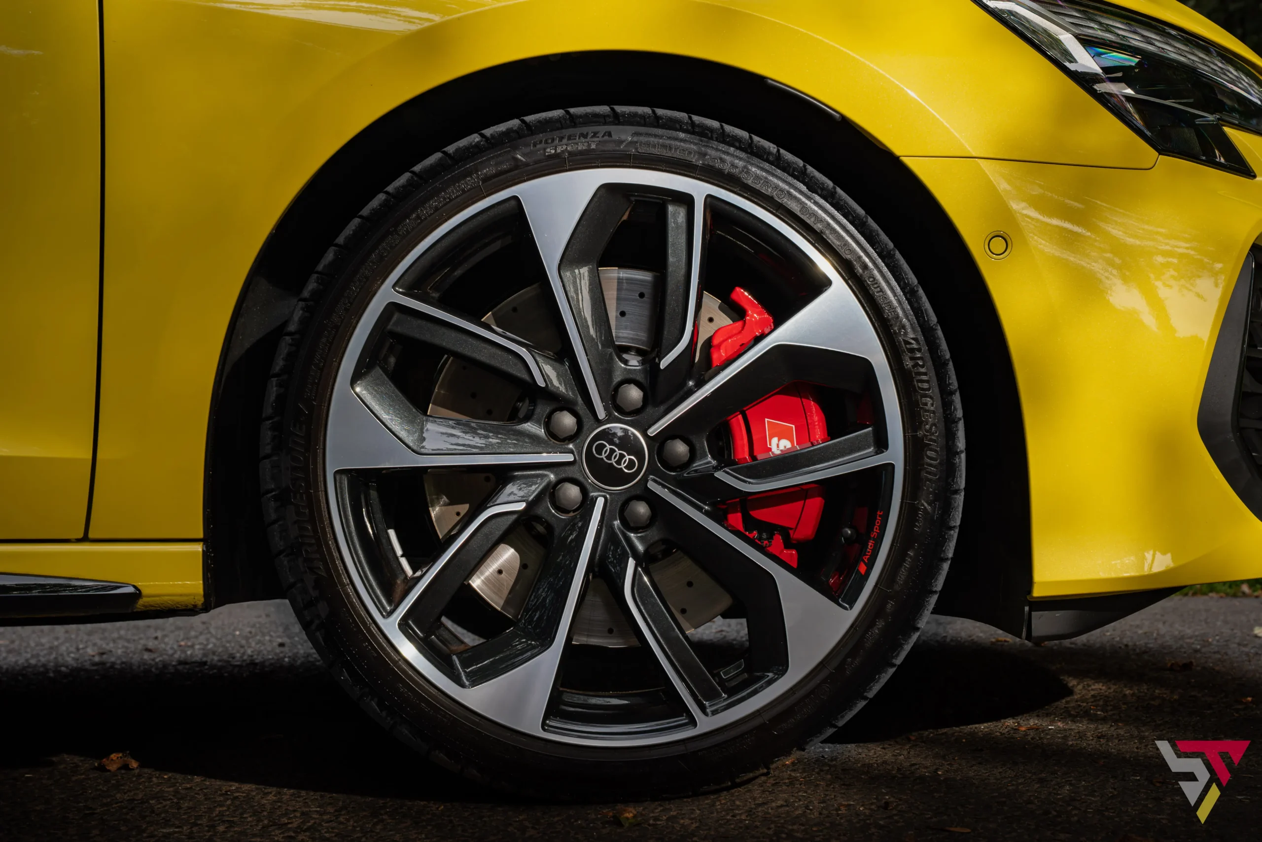 2026 Audi S3 8.5Y Black Edition Sportback Python Yellow Wheel